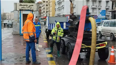 محافظ الإسكندرية: رفع درجة الاستعداد القصوى للتعامل مع الأمطار الغزيرة