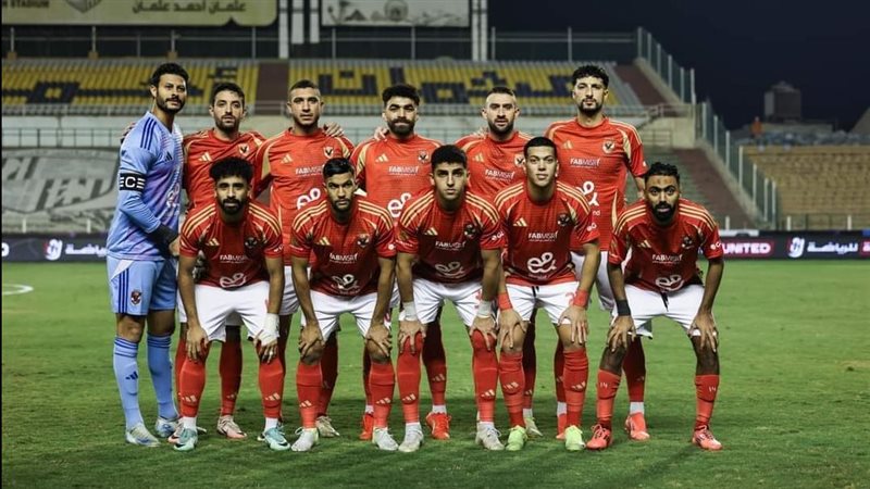لاعبي الأهلي