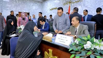 محافظ سوهاج يستمع لمطالب واحتياجات المواطنين فى اللقاء الجماهيرى