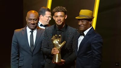 ويليامز يتوج بجائزة أفضل حارس مرمى في أفريقيا لعام 2024