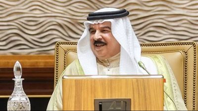 ملك البحرين يثمن دور البرلمان العربي في الدفاع عن قضايا الأمة دوليًا