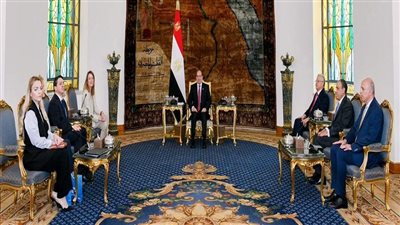 الرئيس السيسي يستقبل رئيسة البرلمان الأوروبي