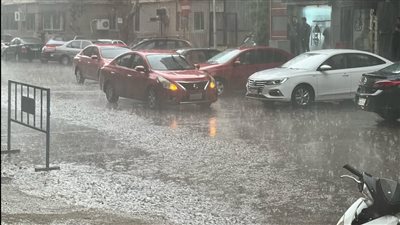 أمطار غزيرة تضرب مناطق متفرقة بالقاهرة والجيزة.. صور