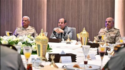 الرئيس السيسي يزور الأكاديمية العسكرية المصرية