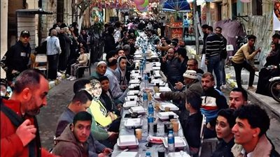 إفطار منشية الصدر للعام الثالث.. احتفالية رمضانية تجمع 4 آلاف في أجواء من الحب| صور