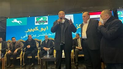 من الصداع لجلسات العلاج الكيماوي.. وزير التموين السابق يكشف تفاصيل إصابته بالسرطان 