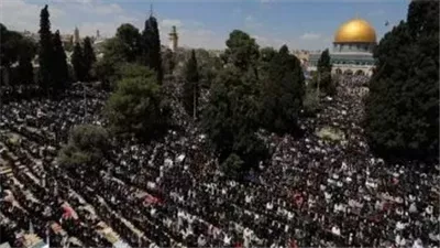 بيان مصري عربي إسلامي يدين منع الصلاة بالمسجد الأقصى ودخول كنيسة القيامة