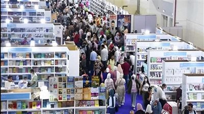 في خامس أيامه.. معرض القاهرة الدولي للكتاب يسجل حضور أكثر من 356 ألف زائر