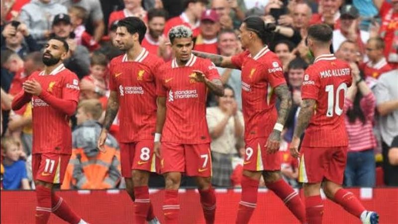 لاعبي ليفربول