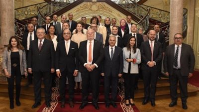 جامعة عين شمس تستقبل الملك أحمد فؤاد الثاني 