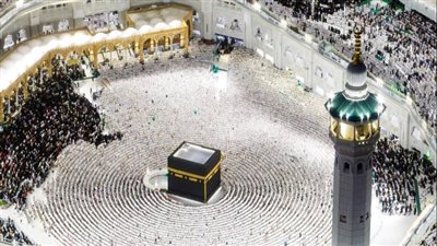 السعودية: غرامة 20 ألف ريال على حاملى تأشيرات الزيارة حال الدخول إلى مكة