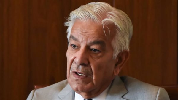 وزير الدفاع الباكستانى خواجه آصف