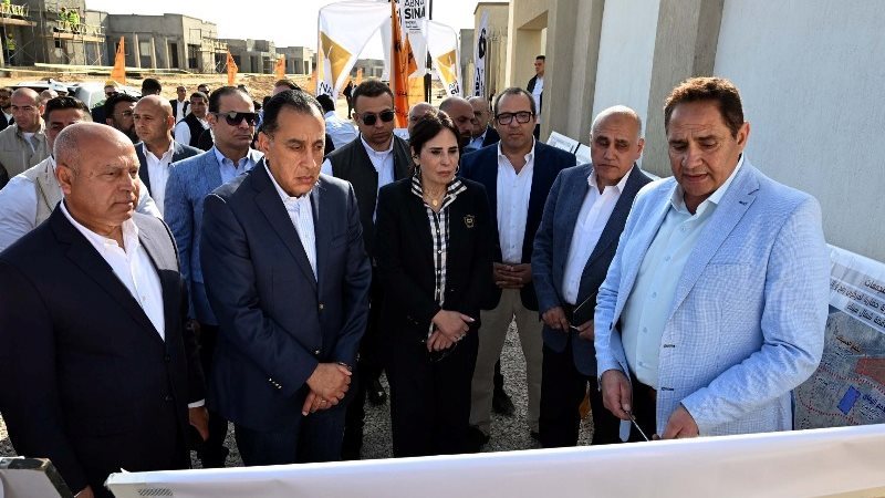 الدكتور مصطفى مدبولي، رئيس مجلس الوزراء خلال جولته