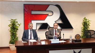 رئيس هيئة الرقابة المالية لممثلي شركات إدارة برامج الرعاية الصحية: حريصون على تطوير نشاط التأمين الطبي