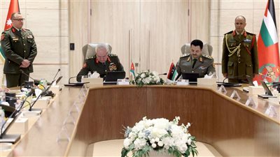 الأردن وليبيا يوقعان اتفاقية تعاون عسكري لتعزيز التدريب وتبادل الخبرات