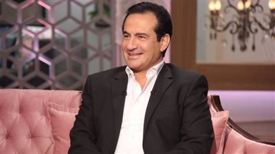 الفنان محمد ثروت 