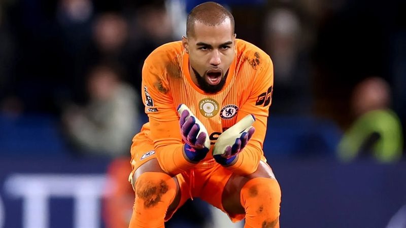 روبرت سانشيز، حارس