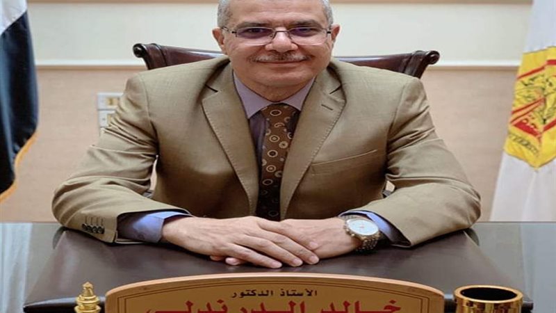 الدكتور خالد الدرندلى