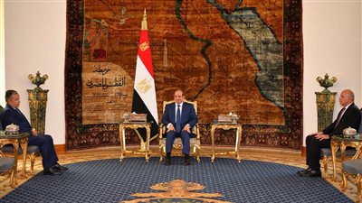 الرئيس السيسى يستقبل نبيل فهمى ويؤكد دعم مصر الكامل لترشيحه أمينا عاما للجامعة العربية