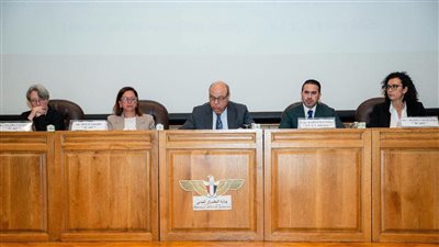 وزير الطيران المدني يفتتح ورشة عمل لإعداد أول دراسة جدوى وطنية وفقًا للمعايير الدولية لمنظمة الطيران المدني الدولي