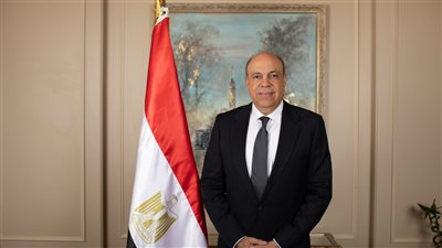 وزير الطيران المدني ينعى ضحية حادث طائرة تدريب بمطار 6 أكتوبر.. وفتح تحقيق