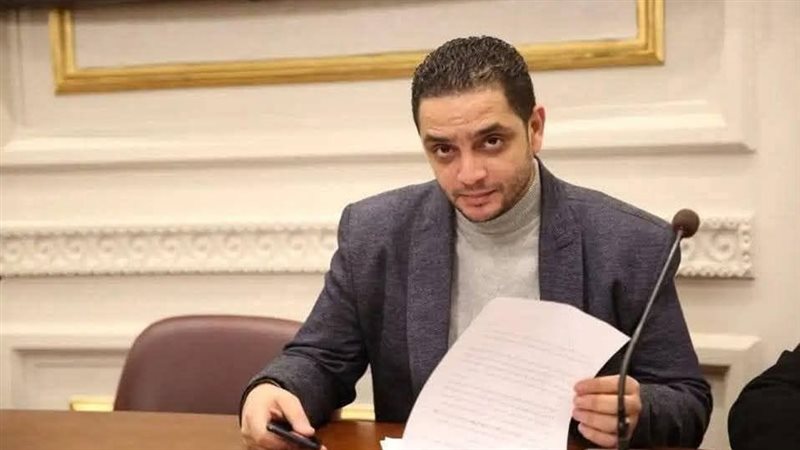 الصحفي مصطفى الشربيني